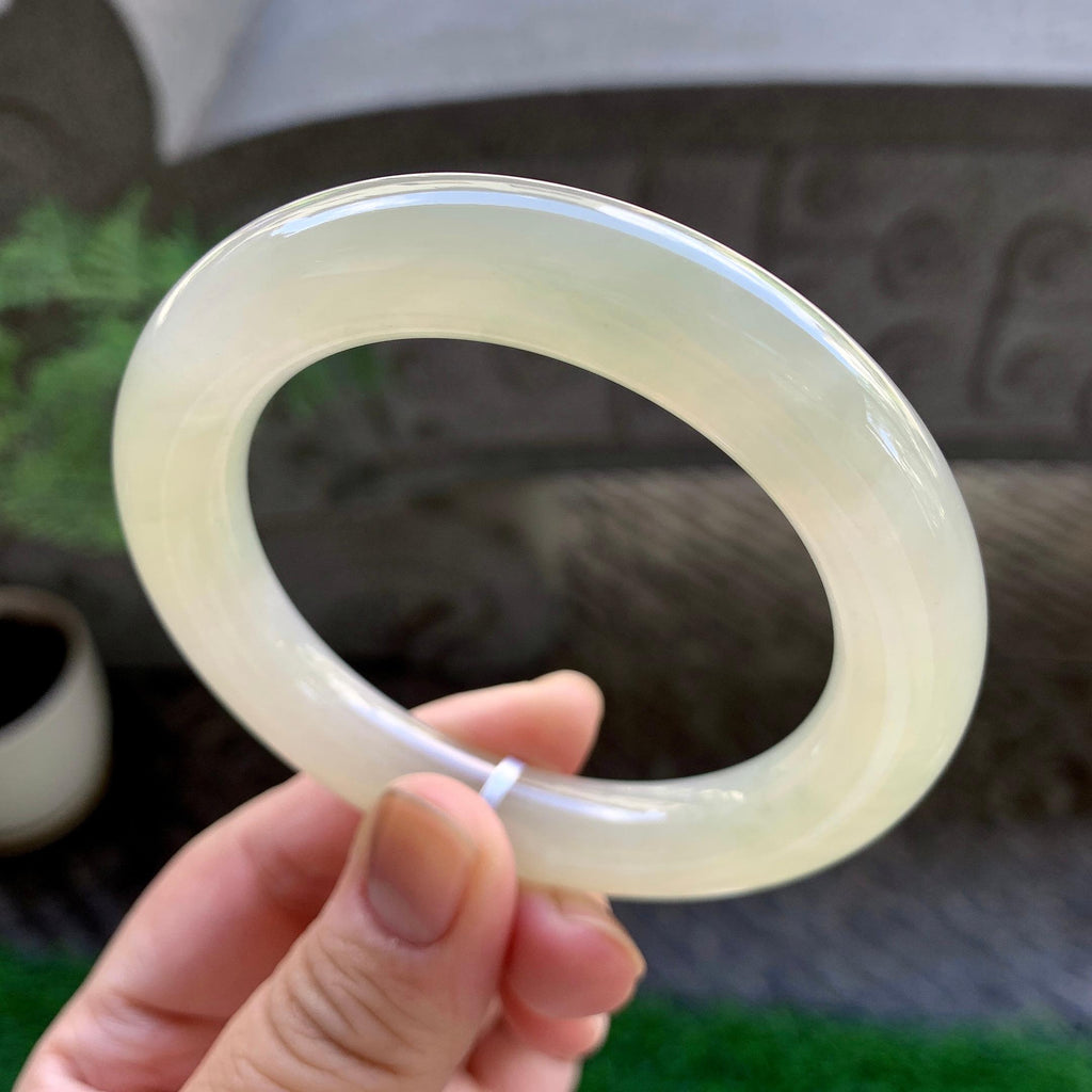 糯冰种黄翡圆条手镯（54.8mm）（yc229797）