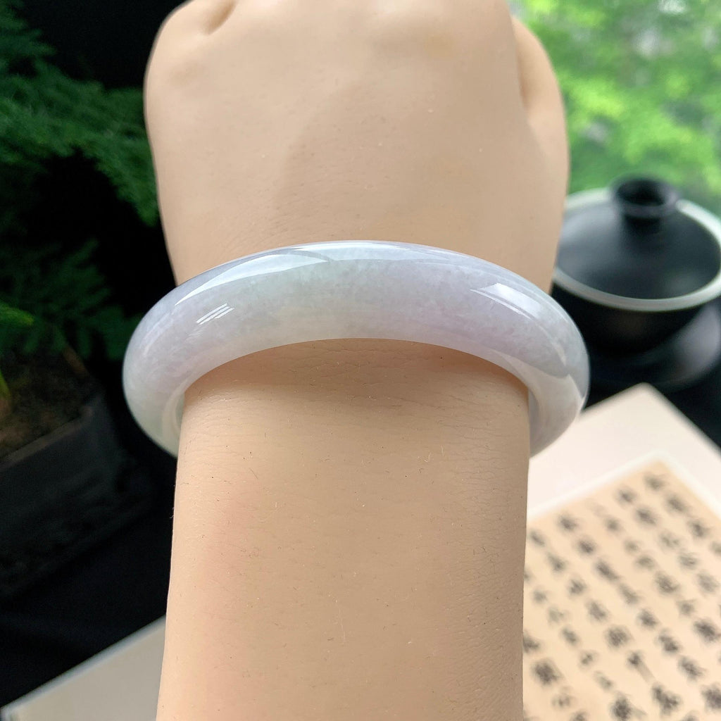 细糯种淡春彩正圈平安镯 54.3圈口 天然缅甸A货翡翠（yc473069）