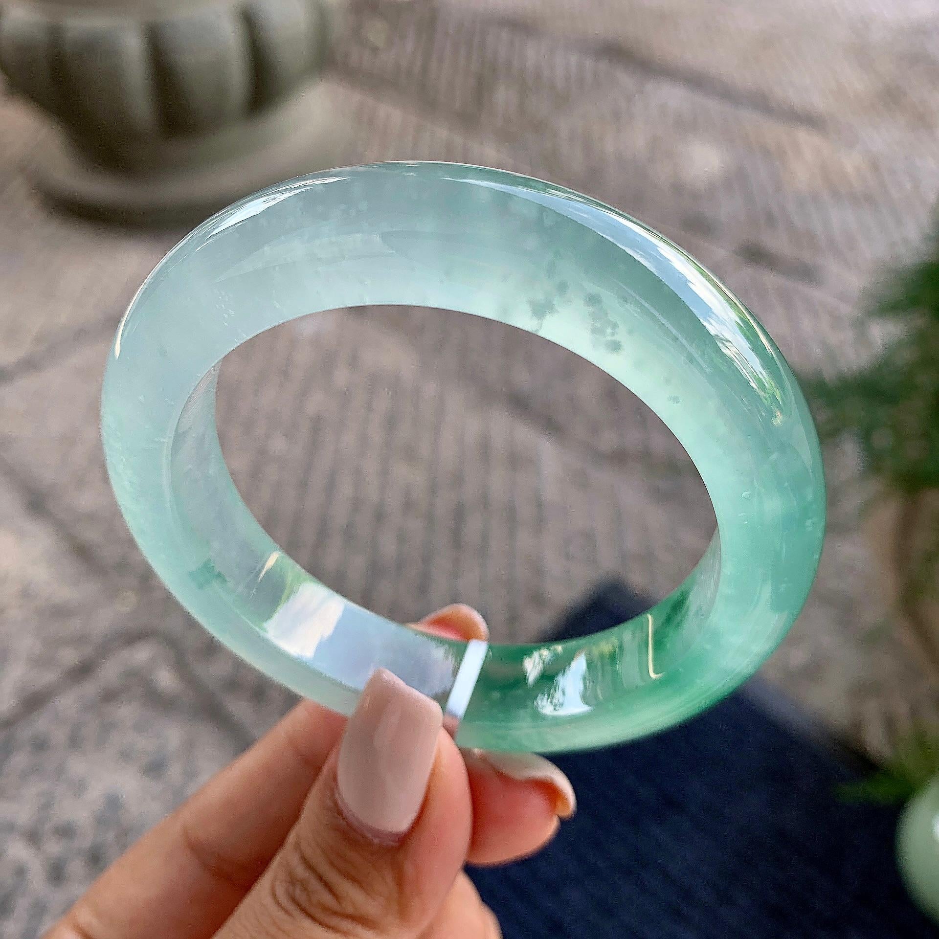高冰种飘绿雪花棉平安镯/镯心（55.4mm）（yc226153）