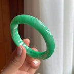 糯种满绿翡翠平安镯（55.8mm）（yc249155）