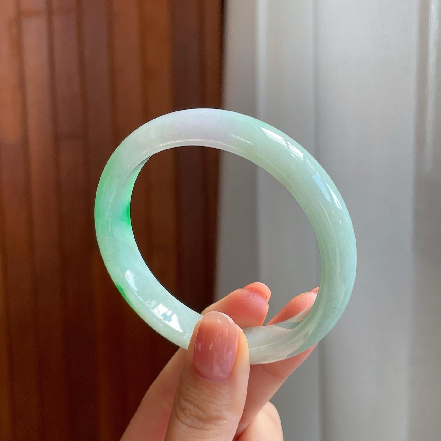 糯冰飘花翡翠平安镯（56mm)（yc323899）