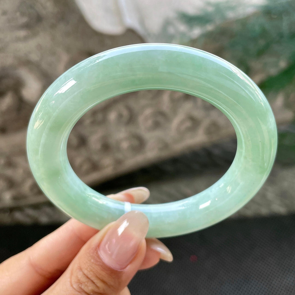 糯种晴底圆条手镯54.8圈    天然缅甸A货翡翠（yc348229）