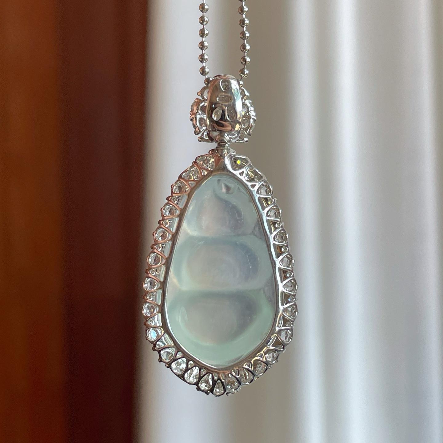 18k金钻镶冰玻种无色翡翠福豆（yc269026）