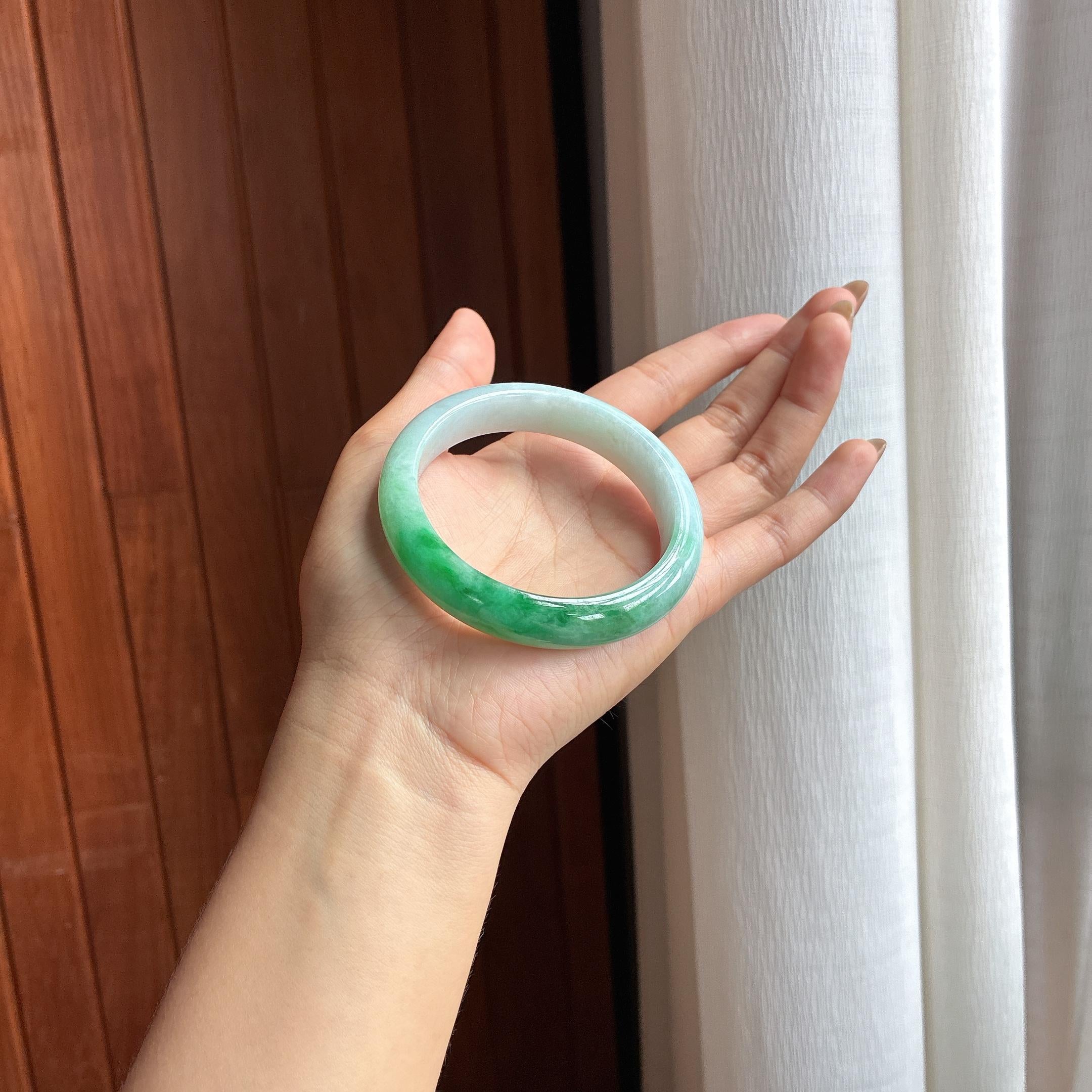 细糯冰带色翡翠平安镯（58.5mm）（yc481866）