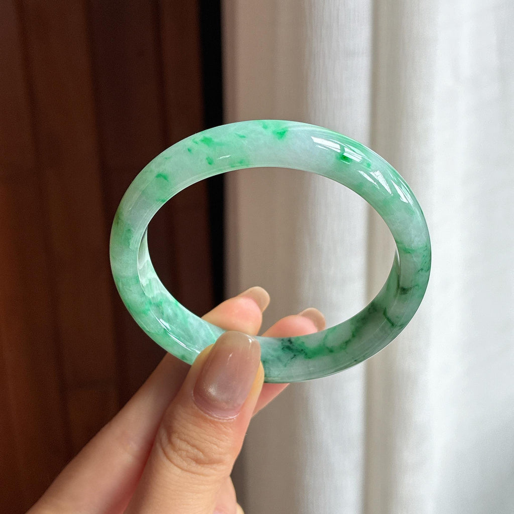 糯冰飘花翡翠贵妃镯 53圈（yc436782）