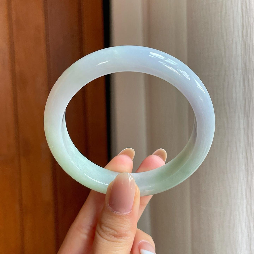 糯冰淡春彩翡翠平安镯（58.6mm）（yc375386）