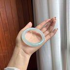 冰种淡底色翡翠圆条手镯（54mm）（yc420178）