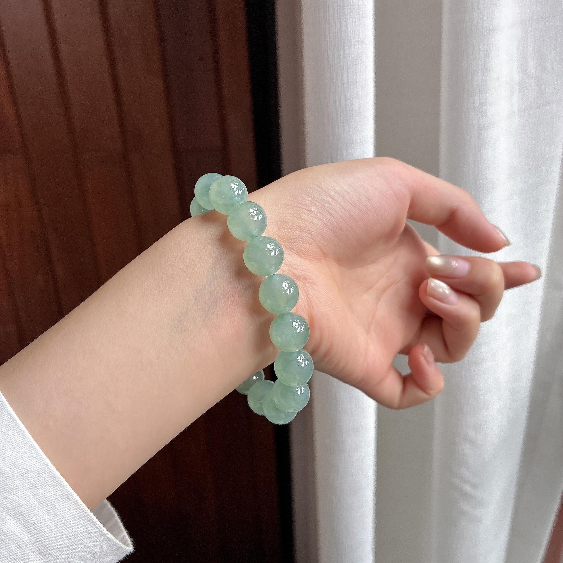 冰种晴底手串 天然缅甸A货翡翠（yc482396）