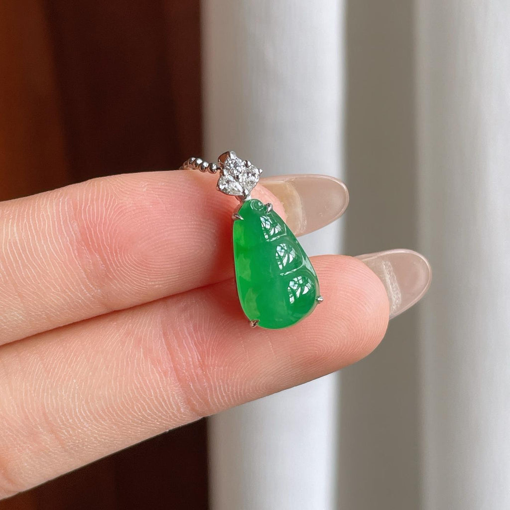 18k金镶镶冰种满绿翡翠豆子（yc246180）