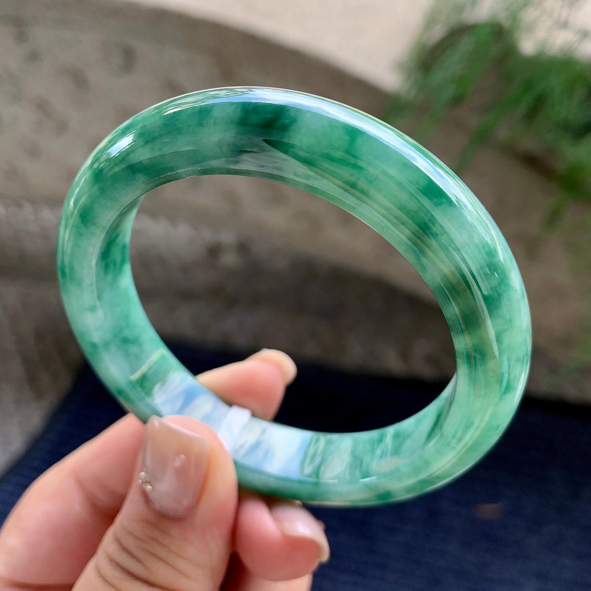 细糯种飘蓝花正圈平安镯  56圈口  天然缅甸A货翡翠（yc444698）