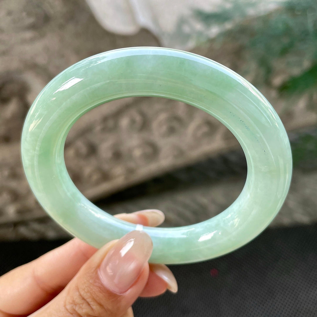 糯种晴底圆条手镯54.8圈    天然缅甸A货翡翠（yc348229）