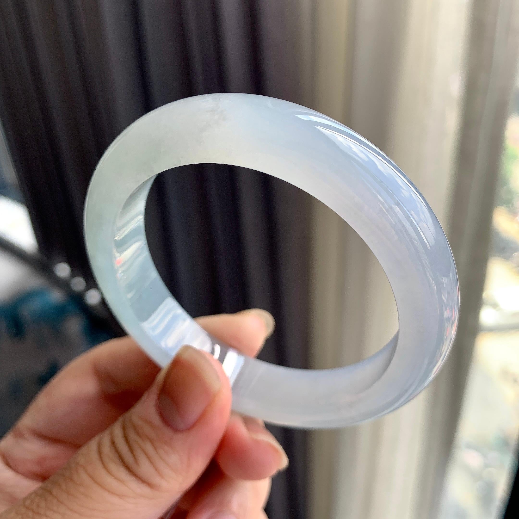 糯冰种淡晴底平安镯（55.2mm）（yc225081）