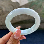 小圈口    细糯种带底色正圈平安镯53.6圈     天然缅甸A货翡翠（yc426000）