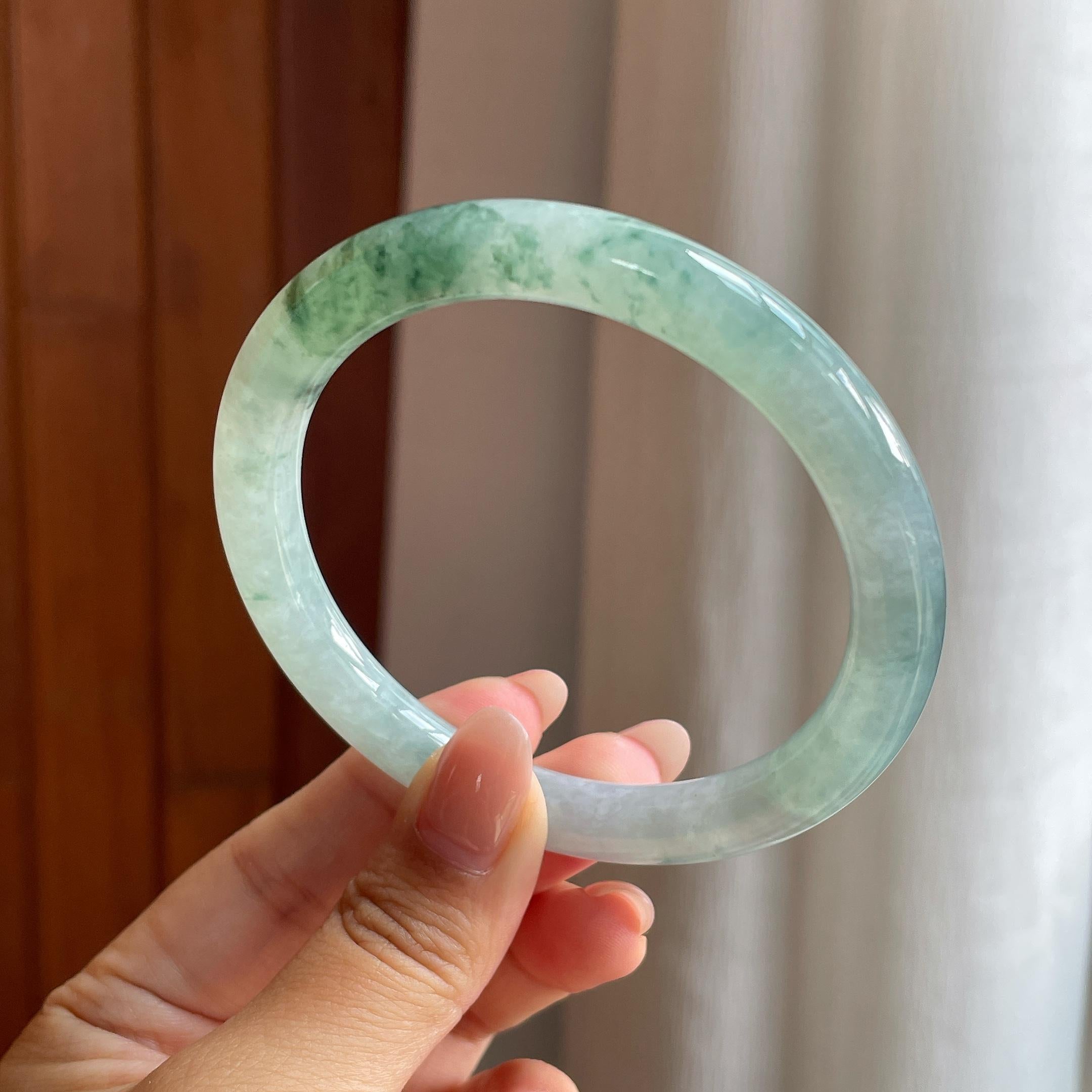 糯冰飘花圆条手镯 58圈 天然缅甸A货翡翠（yc528503）