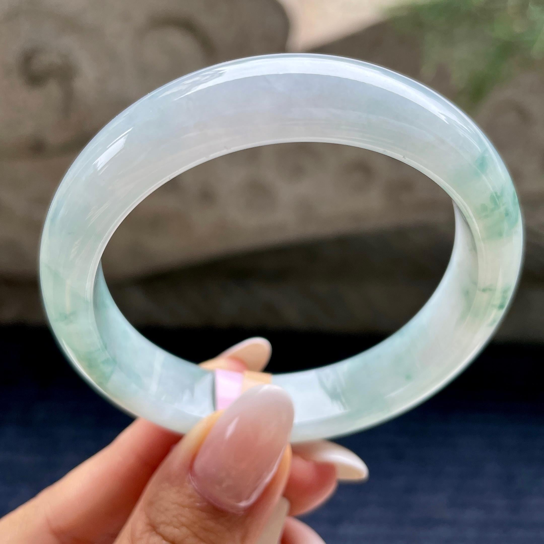 细糯种飘花正圈平安镯56圈        天然缅甸A货翡翠（yc405524）