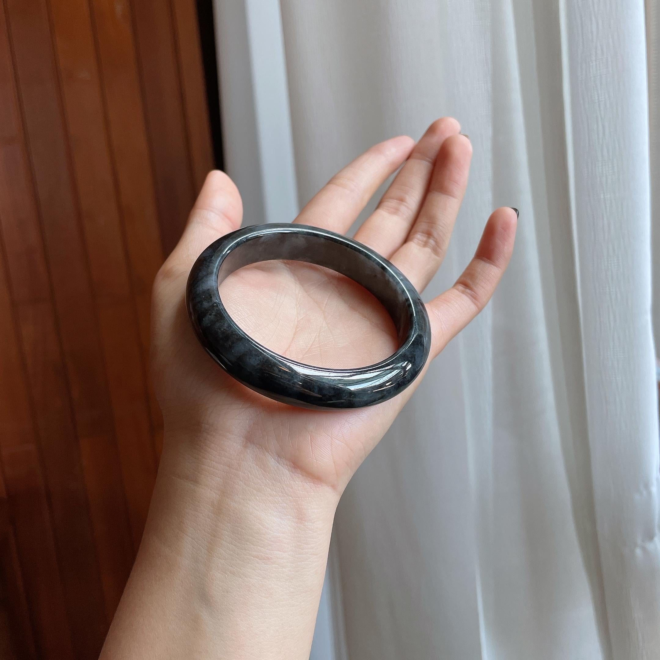 糯种乌鸡翡翠平安镯（61mm）（yc284630）