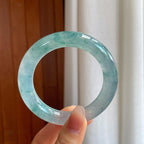 冰玻种飘花翡翠圆条手镯（56mm）（yc329516）