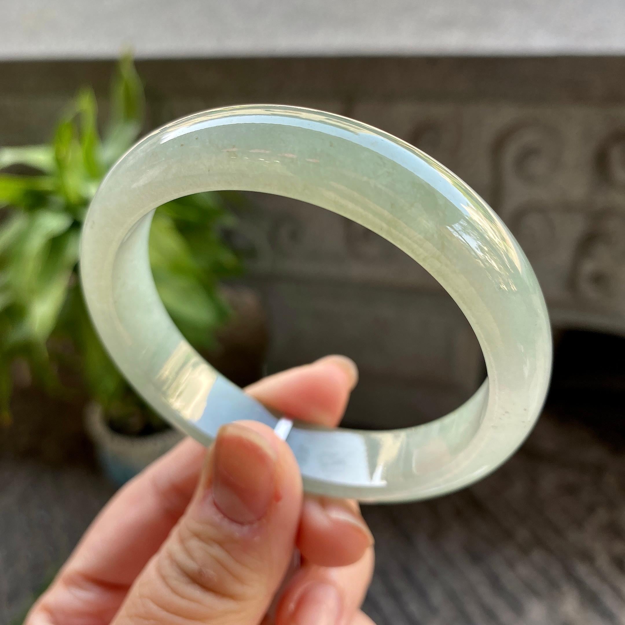 糯冰种晴底平安镯（57mm）（yc311024）
