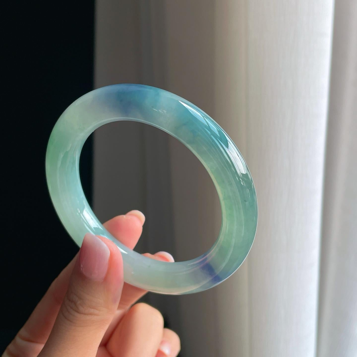 冰种特色紫罗兰翡翠圆条手镯（56.5mm）（yc391384）