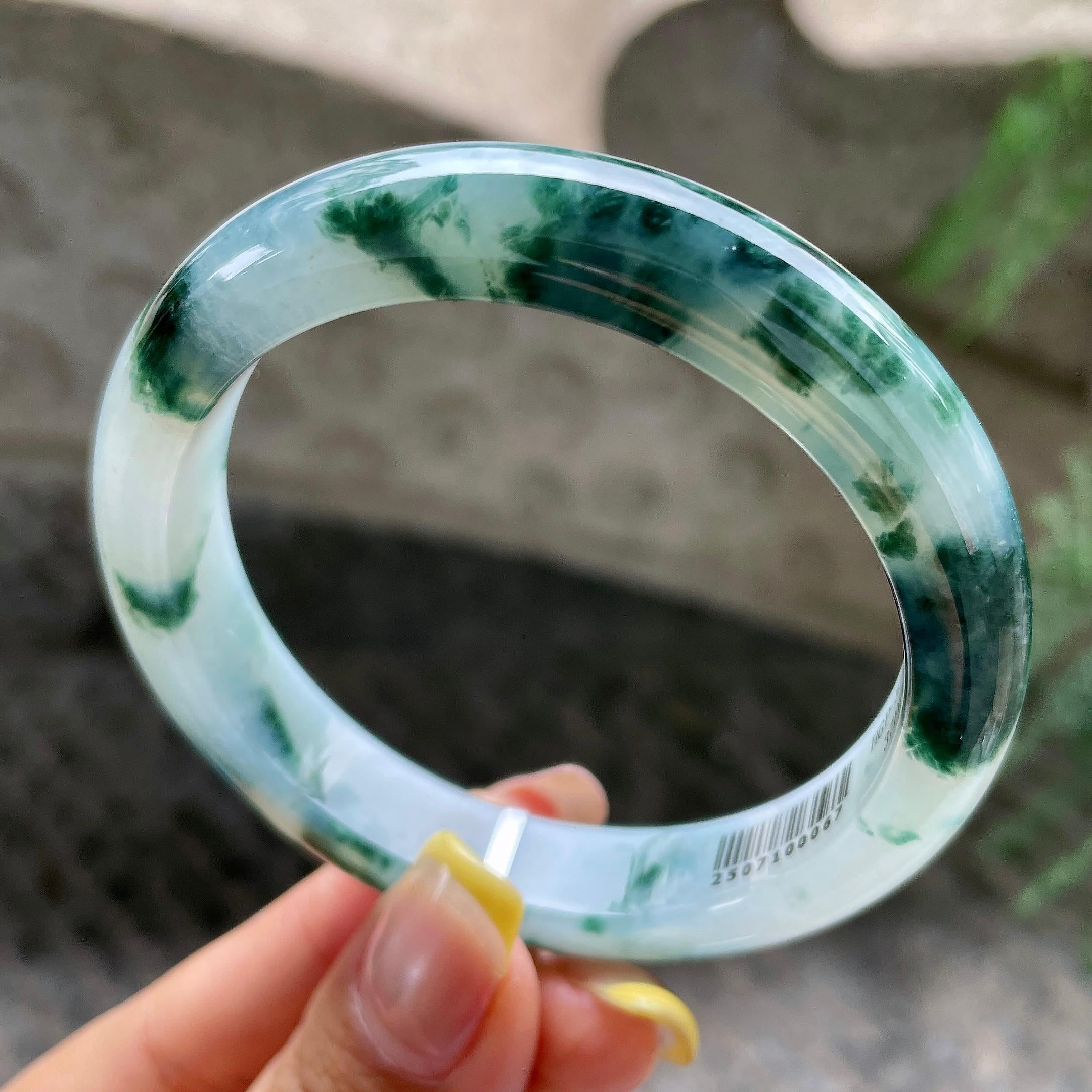 细糯种飘花正圈平安镯56.4圈        天然缅甸A货翡翠（yc392740）