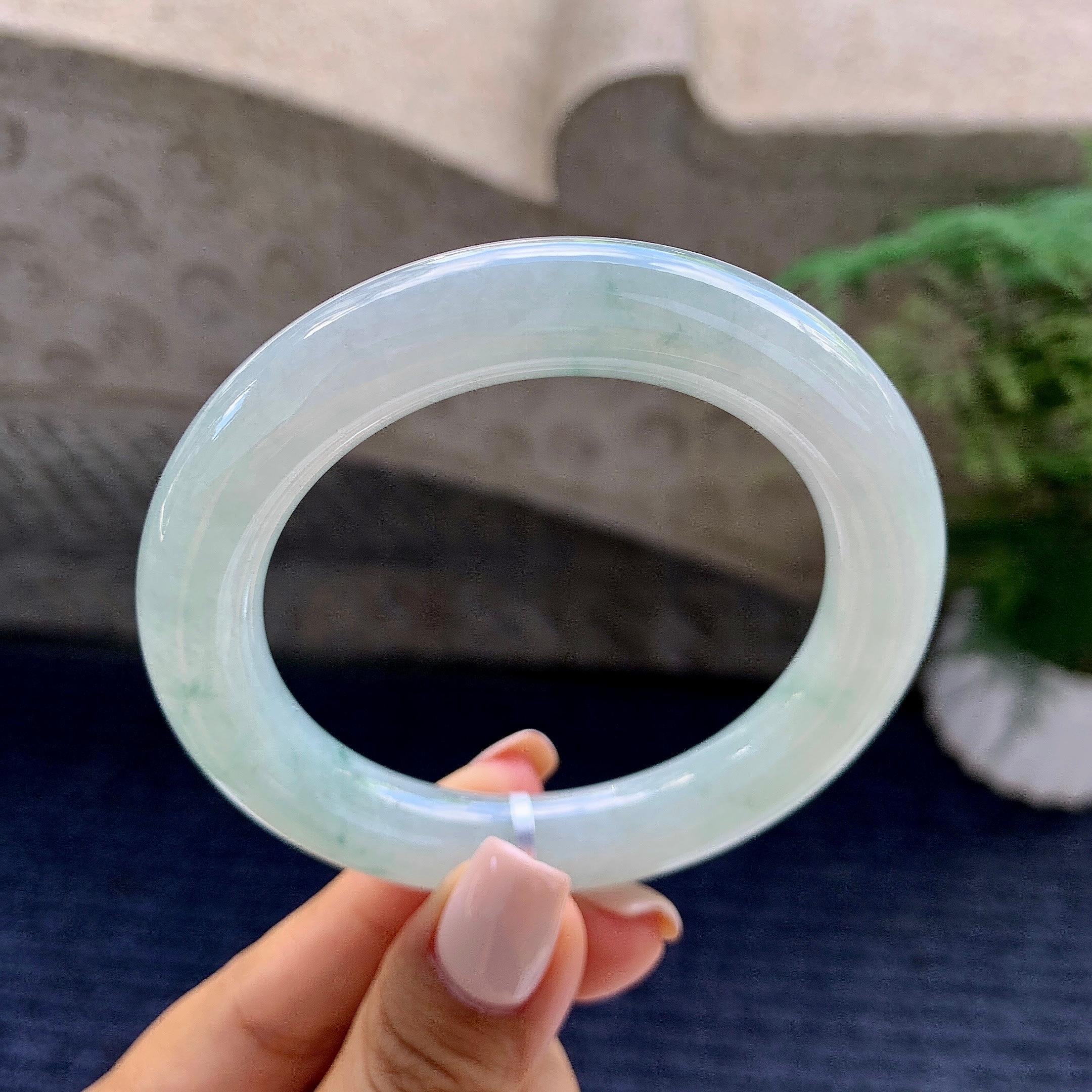 细糯种飘花圆条手镯（55.5mm）（yc223958）
