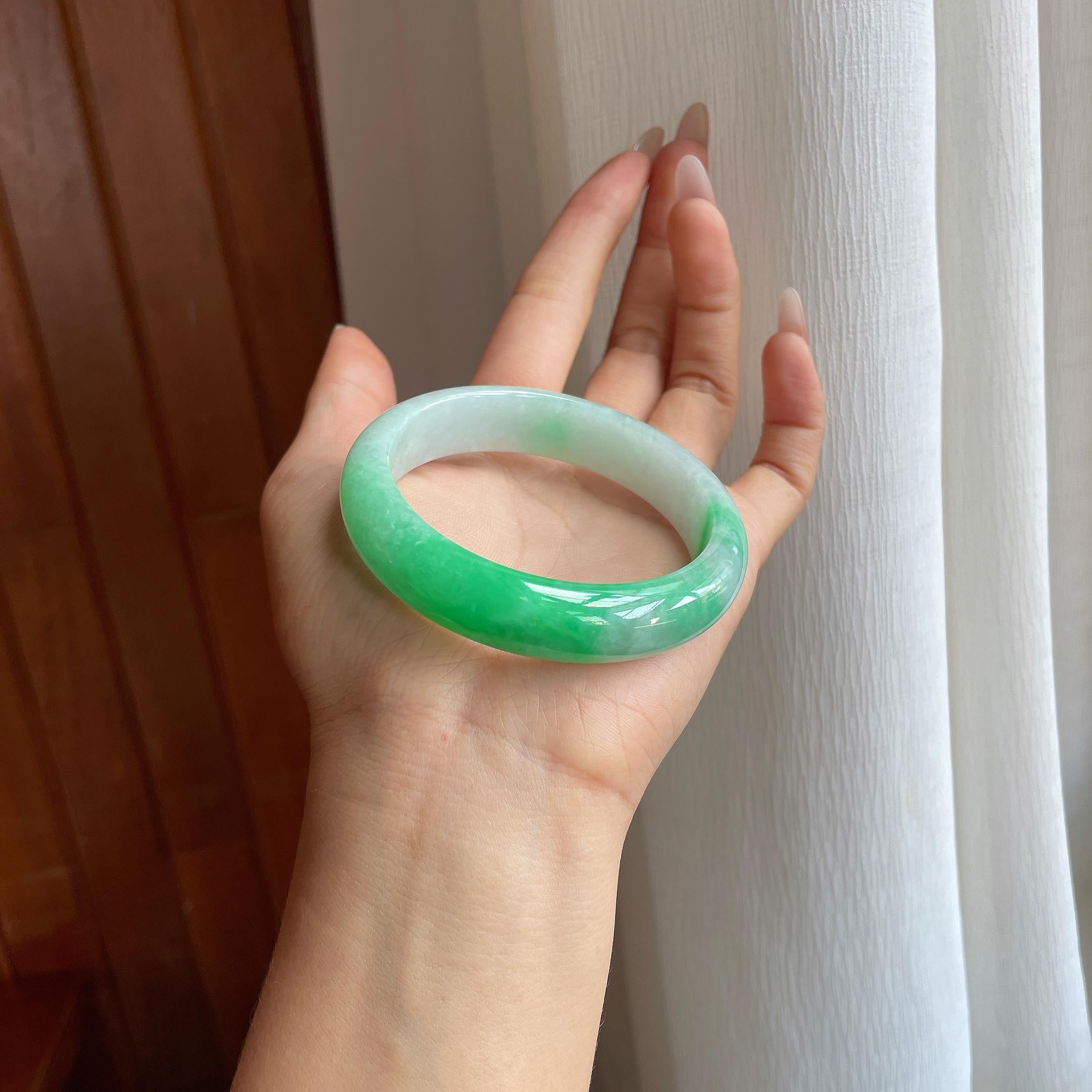 糯冰带色翡翠平安镯（57mm）（yc302425）