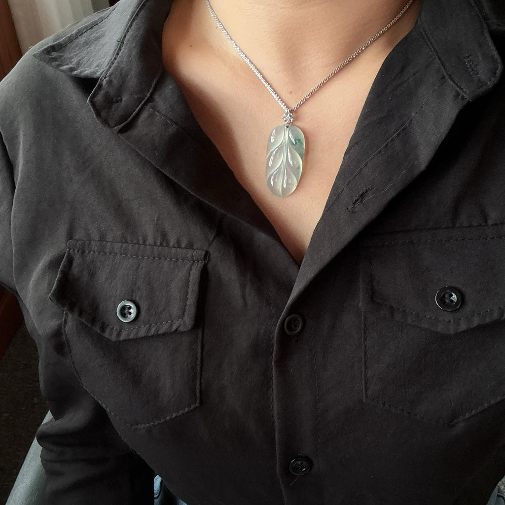 18k金镶冰种飘花玉叶挂件 天然缅甸A货翡翠（yc693821）