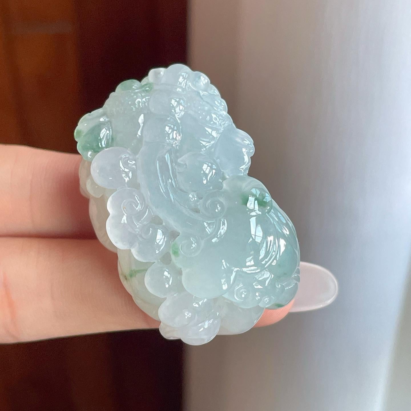 糯冰带飘花翡翠貔貅（yc269025）