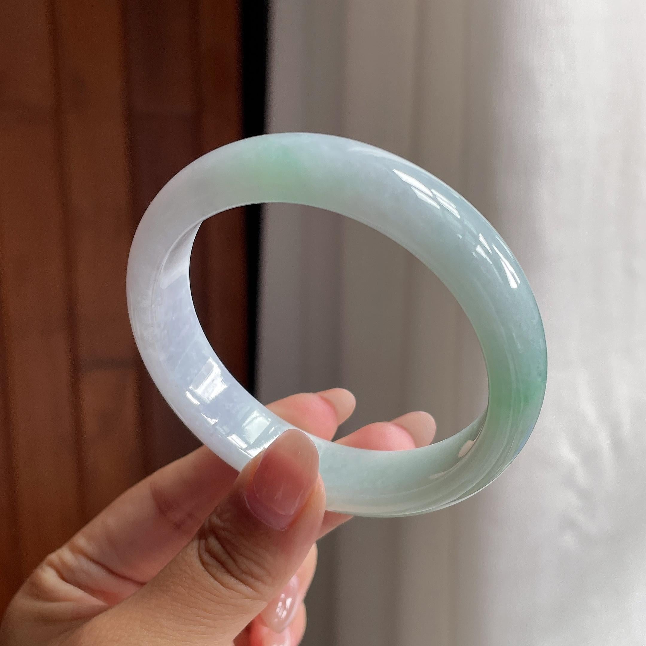 细糯冰淡春彩正圈平安镯 55圈 天然缅甸A货翡翠（yc693798）