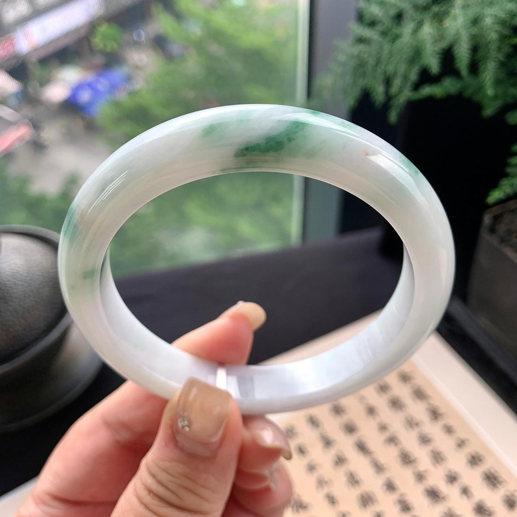 大圈口 细糯种飘绿花正圈平安镯 61.3圈口 天然缅甸A货翡翠（yc477605）
