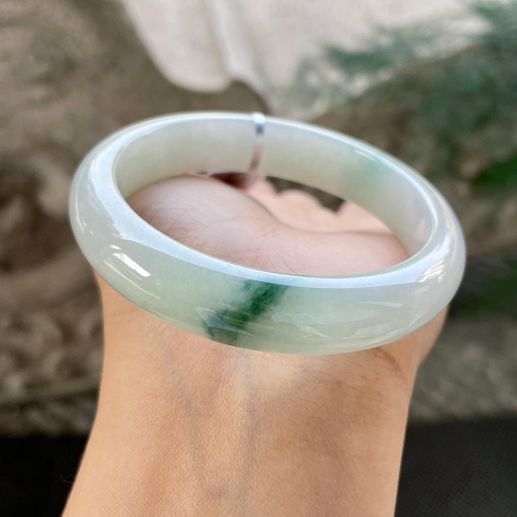 细糯种飘绿花正圈平安镯57圈    天然缅甸A货翡翠（yc348223）
