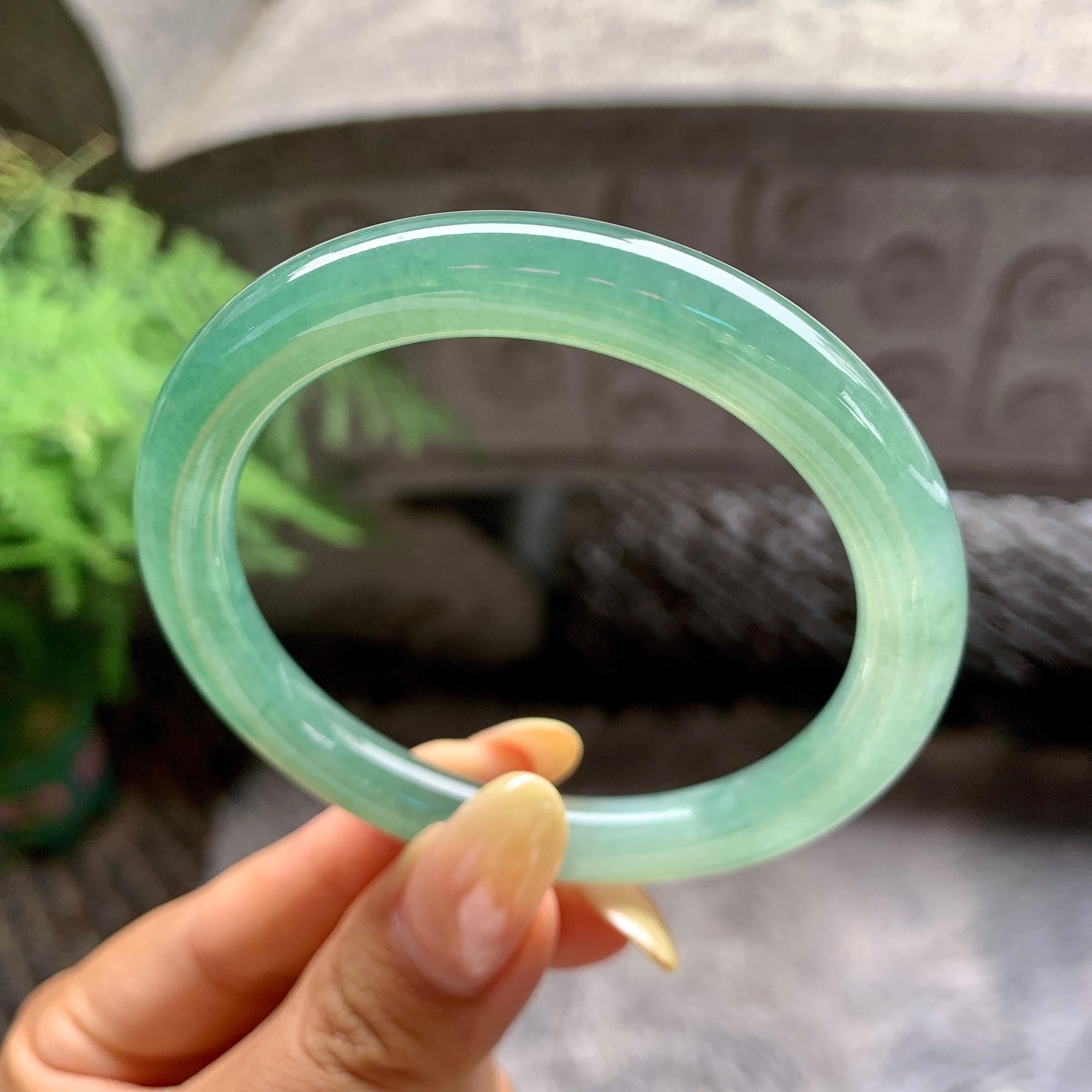 糯冰种油青色圆条手镯55.2圈 天然缅甸A货翡翠（yc481903）
