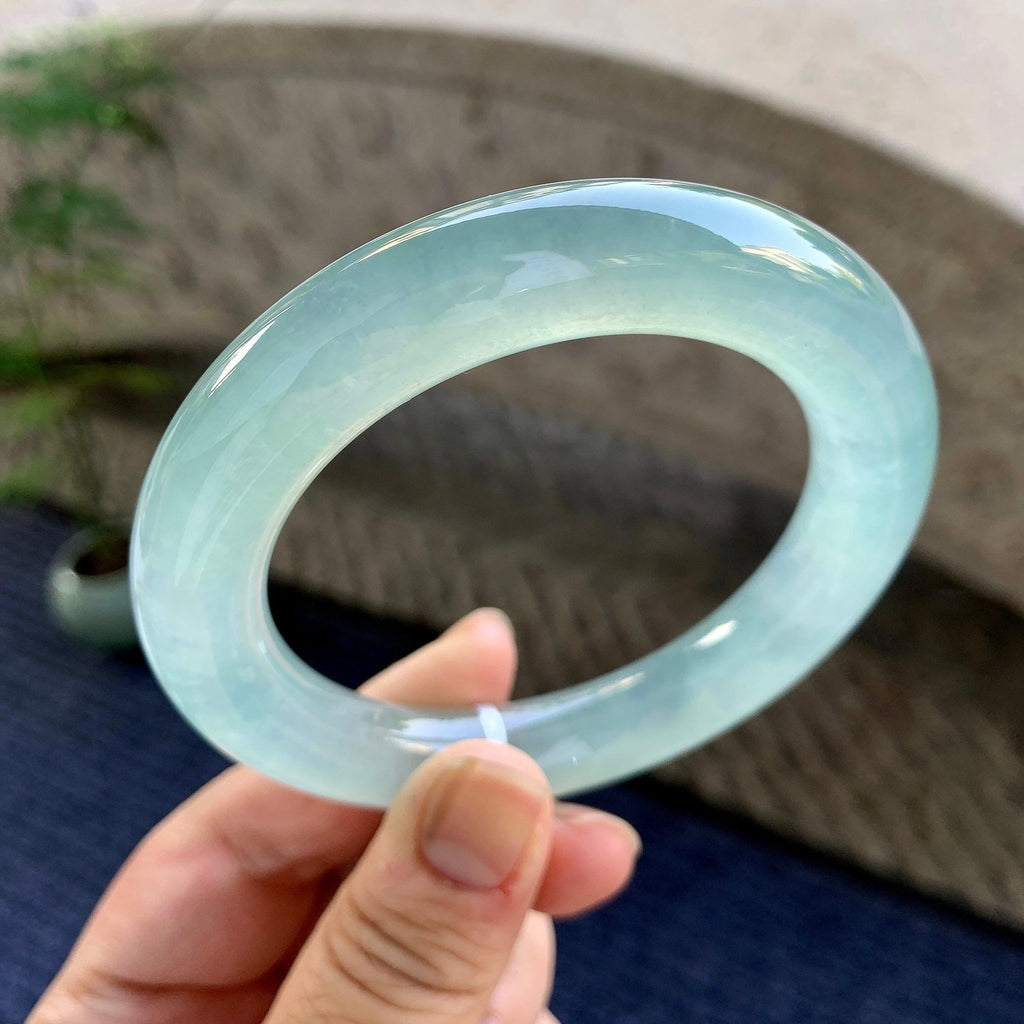 冰种淡蓝底圆条手镯（58.5mm）（yc249474）