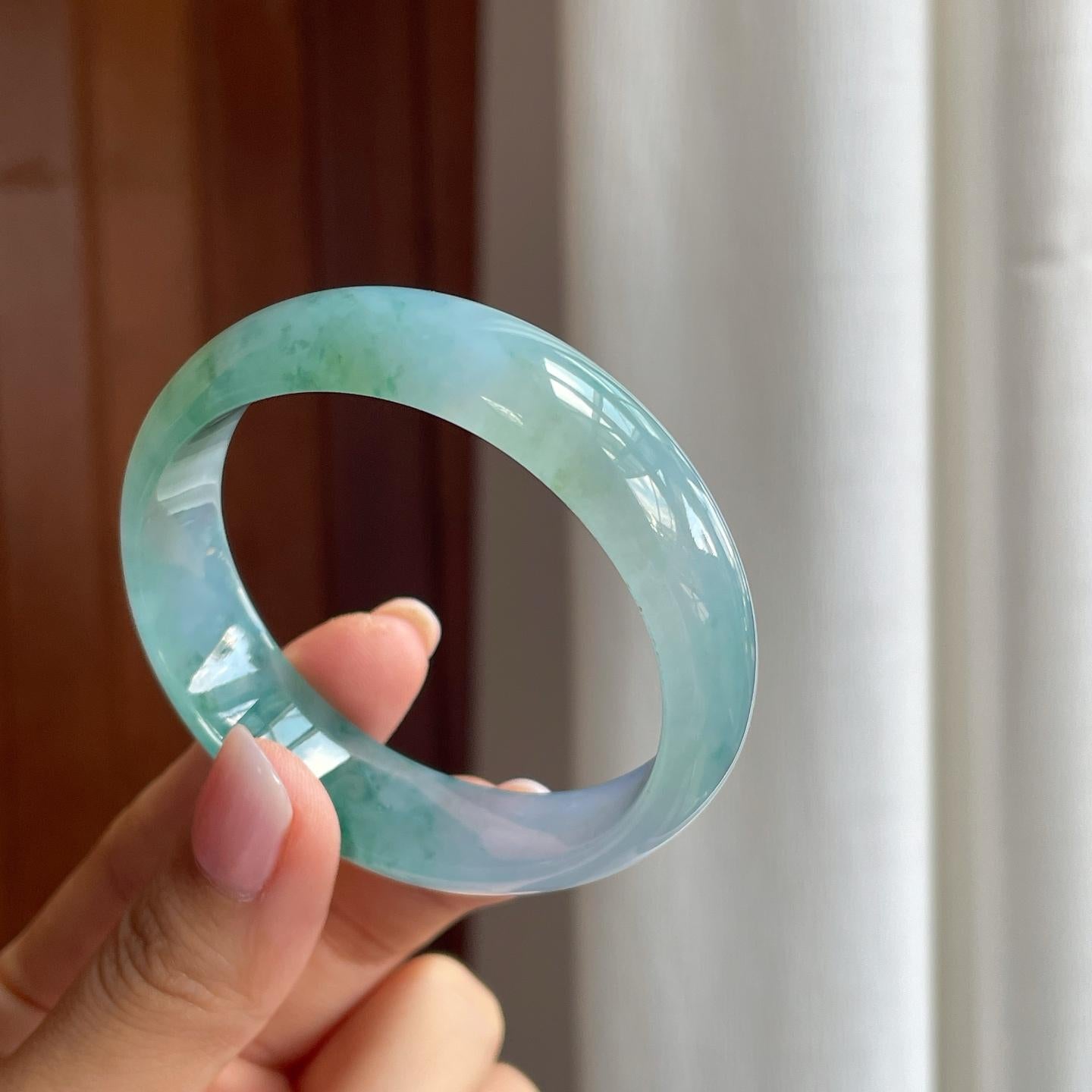 冰种飘花宽版翡翠贵妃镯（58mm)（yc382827）