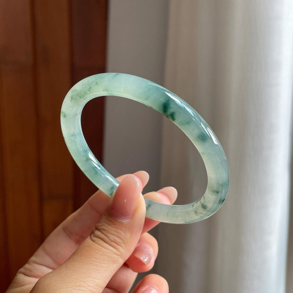 糯冰飘花圆条贵妃镯 54圈 天然缅甸A货翡翠（yc528523）