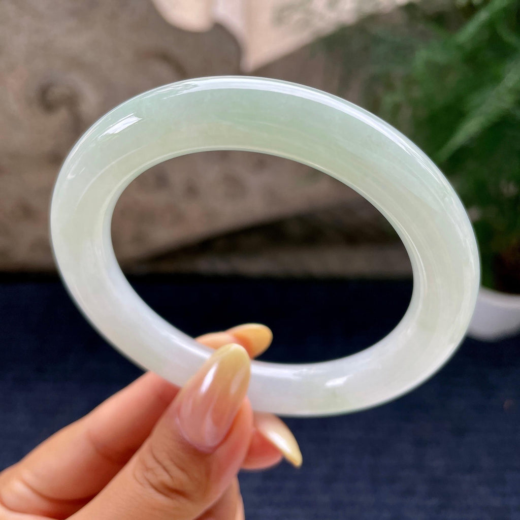 大圈口 细糯种淡晴底圆条手镯59圈 天然缅甸A货翡翠（yc461801）