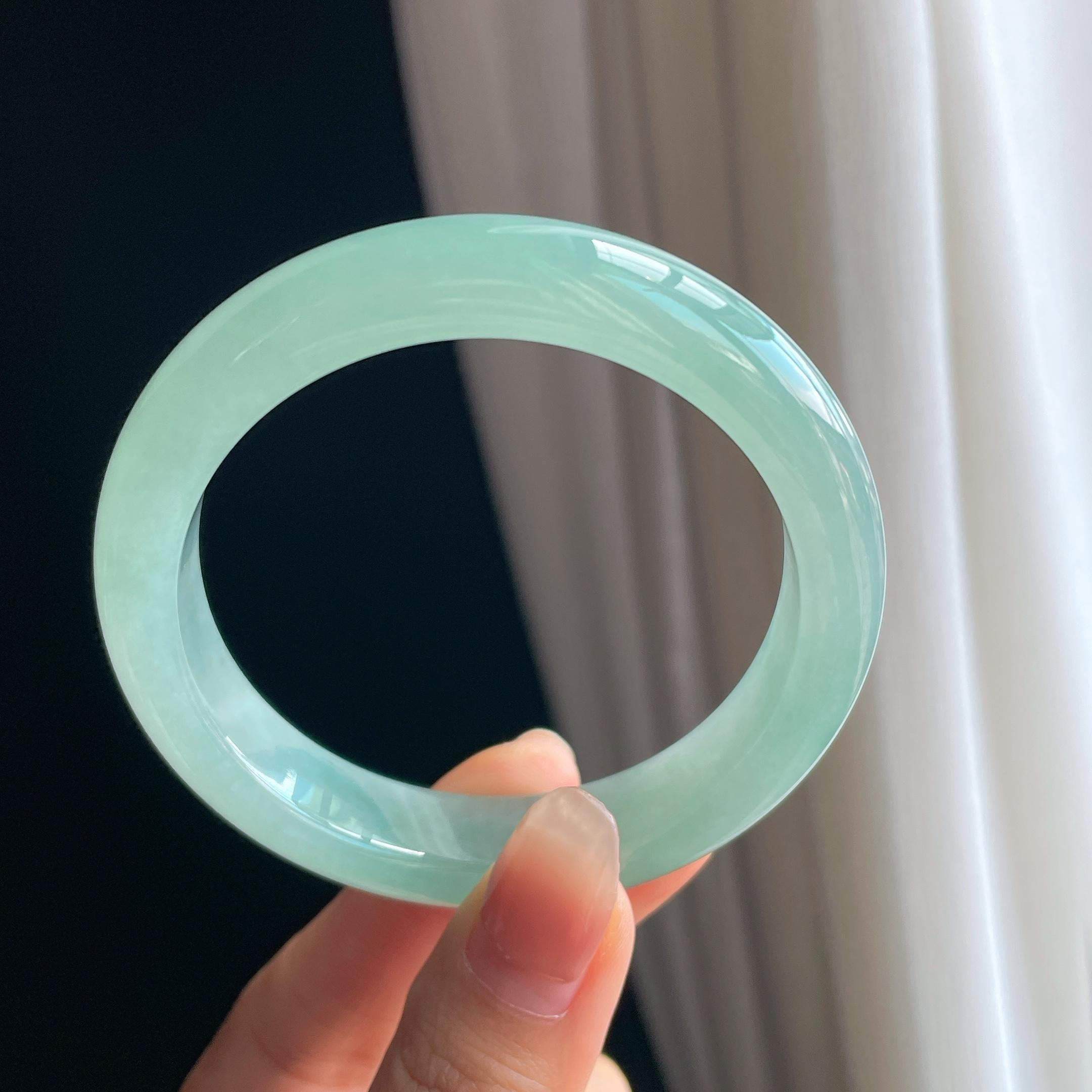 冰种晴底翡翠平安镯（56mm）（yc343939）