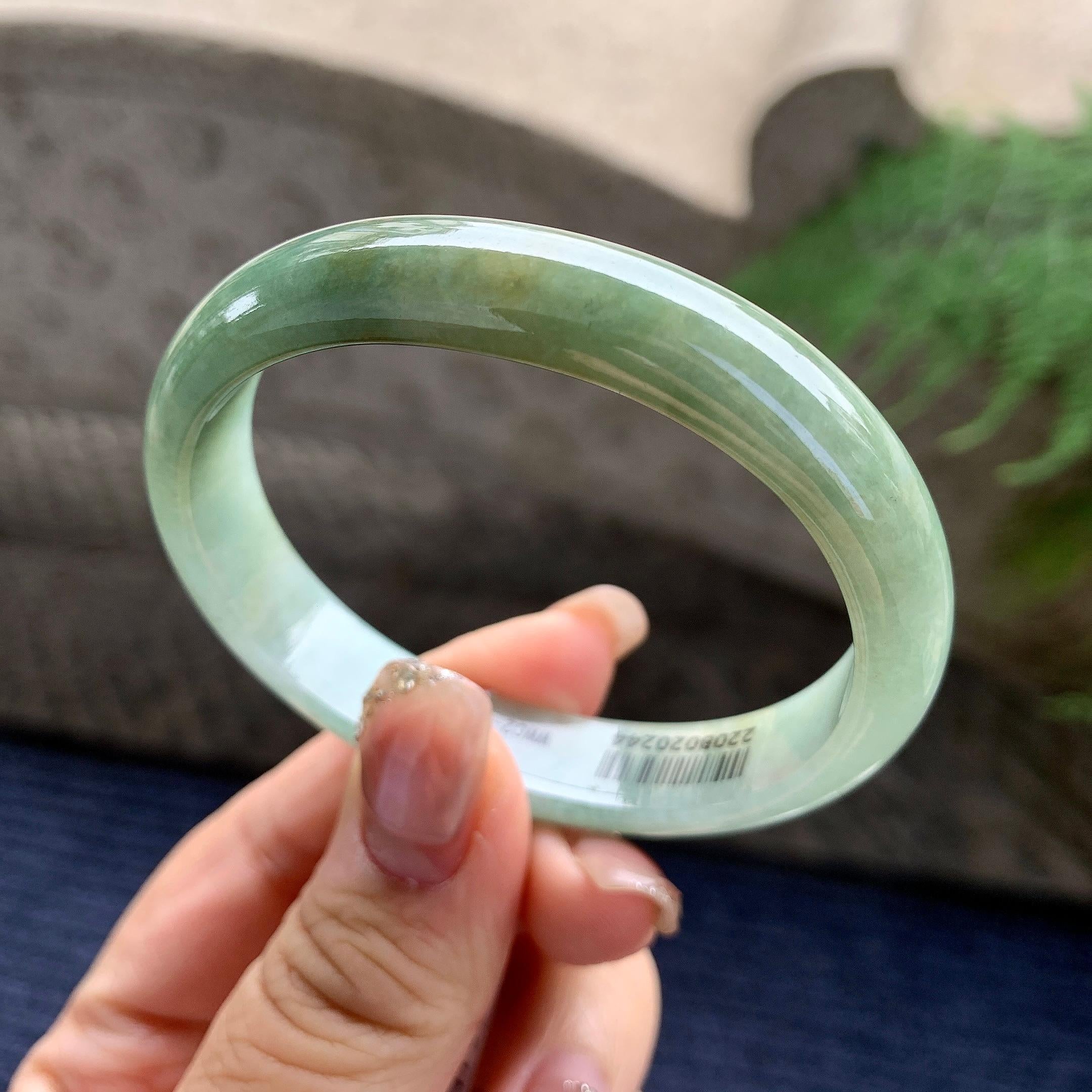 糯种晴底贵妃手镯（54.7mm）（yc297960）