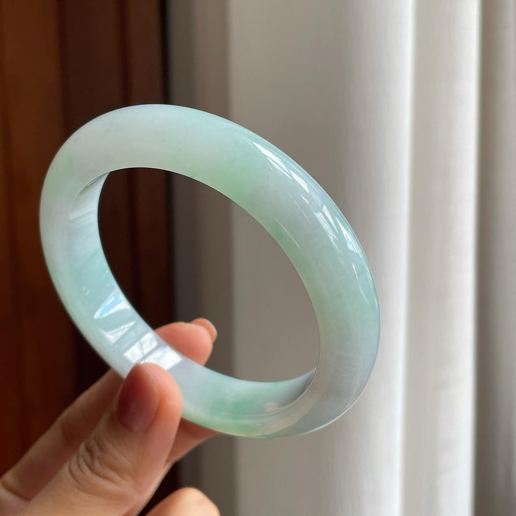 糯冰带色翡翠平安镯（62.6mm）（yc277395）