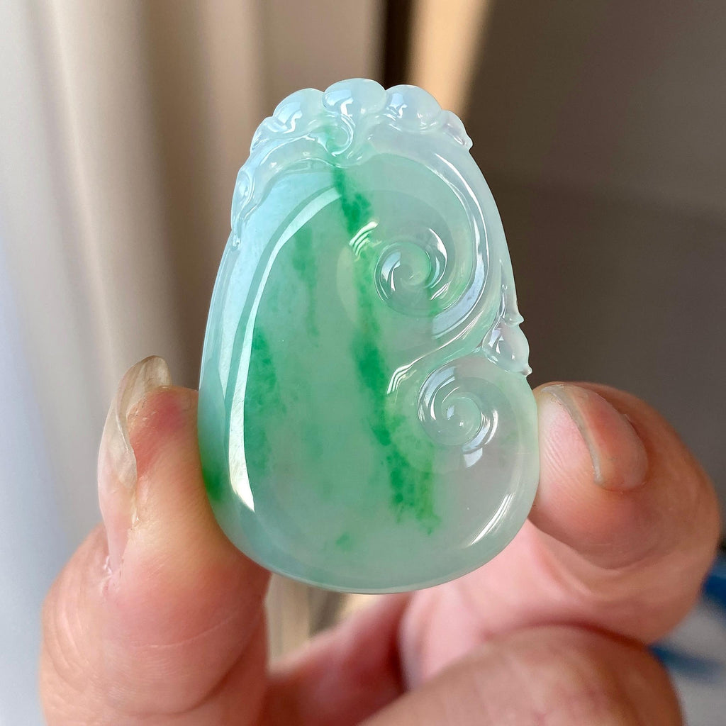 糯冰种飘绿如意吊坠（yc304248）