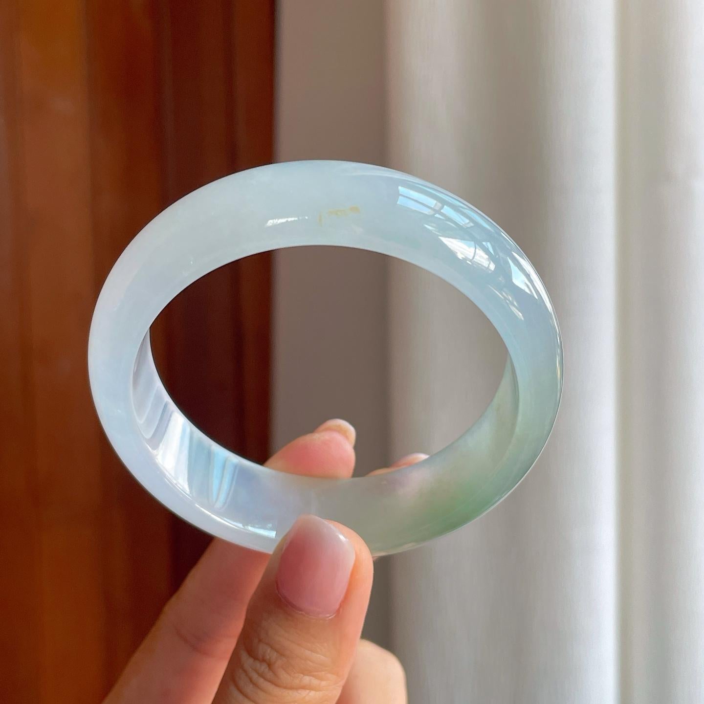 冰种带底色宽版翡翠平安镯（59mm)（yc381331）