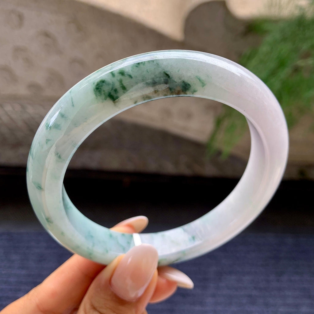 大圈口     细糯种飘花正圈平安镯     63.1圈     天然缅甸A货翡翠（yc408847）