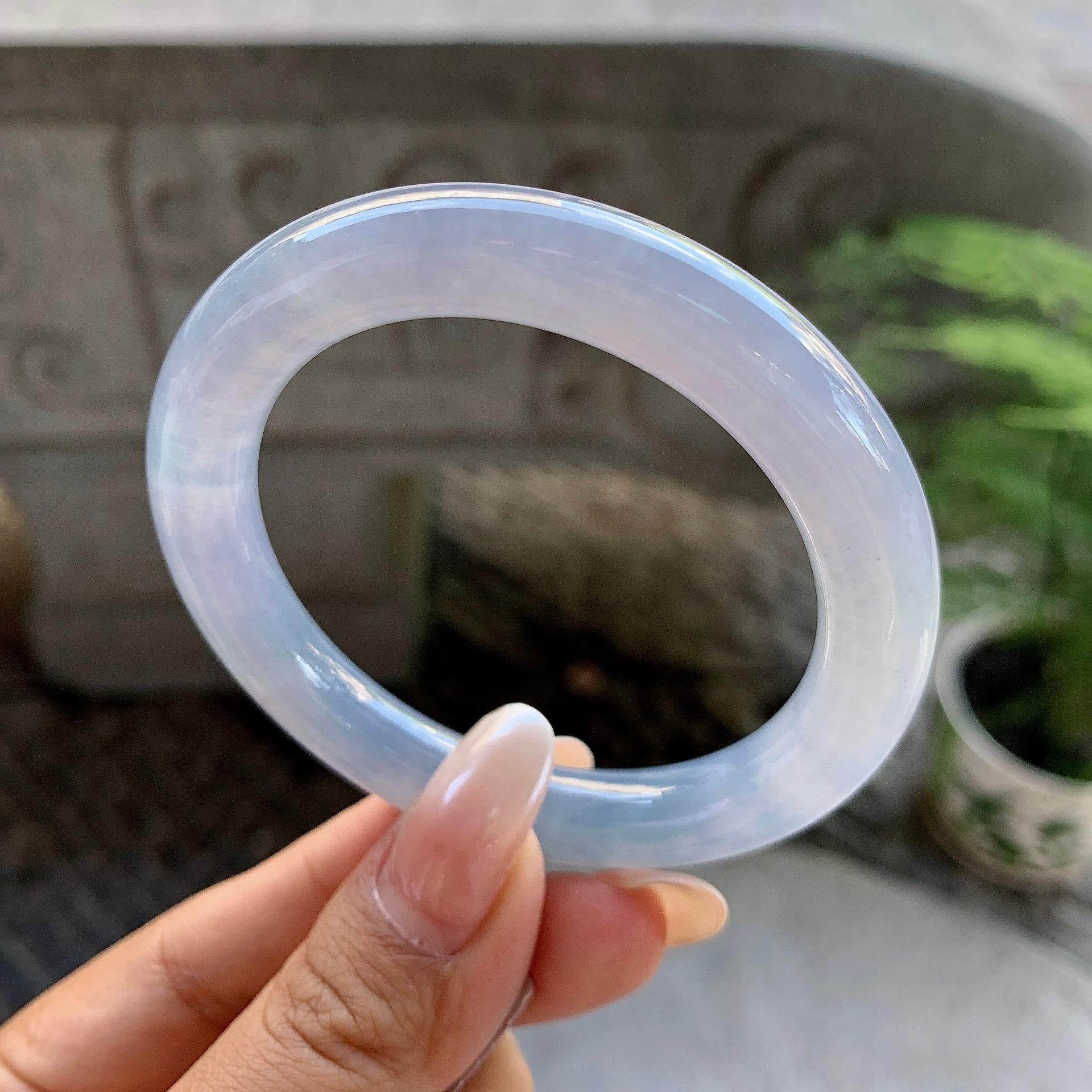 糯冰种紫罗兰圆条手镯（53mm）