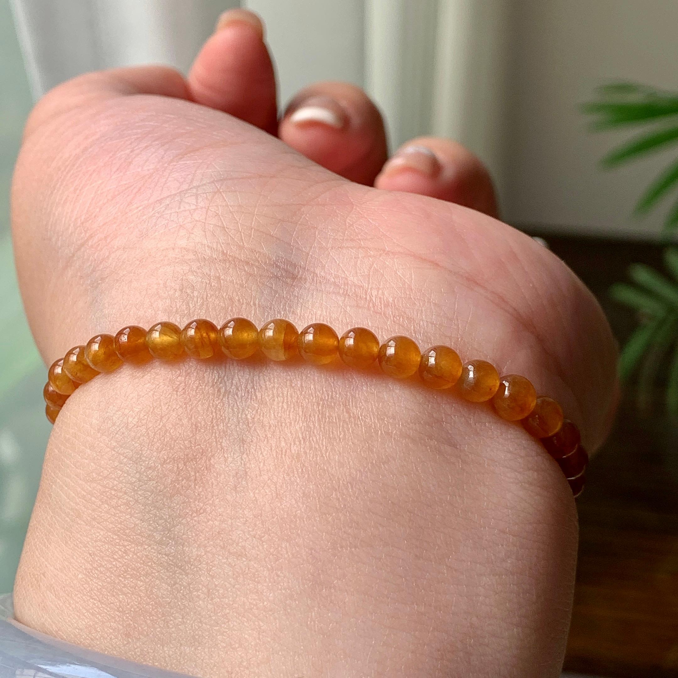 糯冰种红翡小米珠手串  天然缅甸A货翡翠（yc362135）