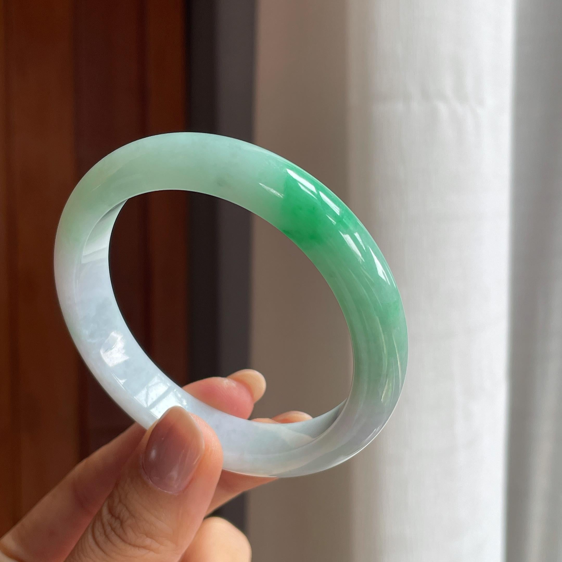 糯冰带色翡翠平安镯（57mm）（yc404831）