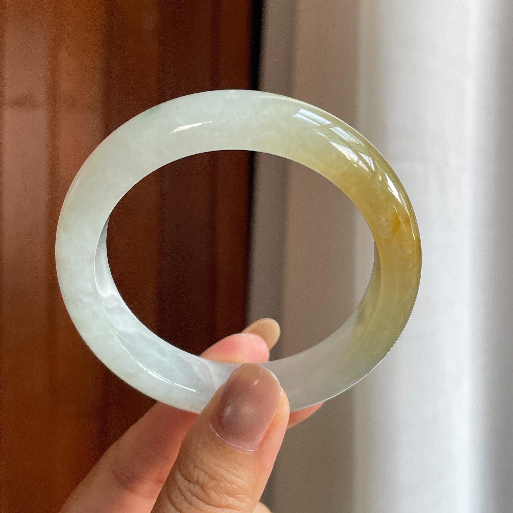 糯冰种黄翡翡翠平安镯（56.8mm）（yc424911）