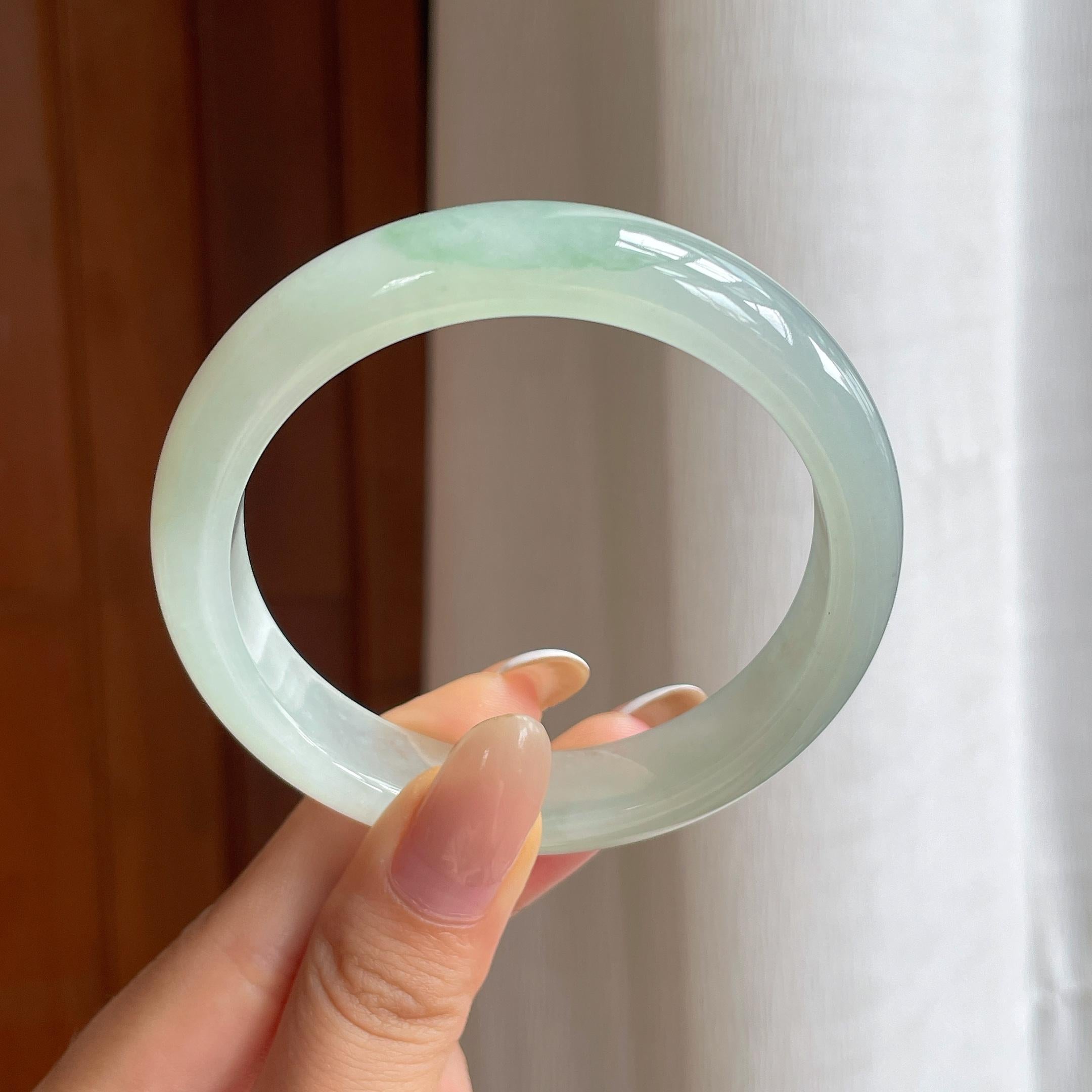 糯冰晴底翡翠平安镯（56.5mm)（yc412185）