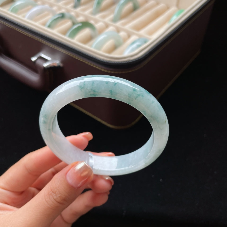 糯种飘花正圈翡翠手镯（57.7mm）（yc018719）