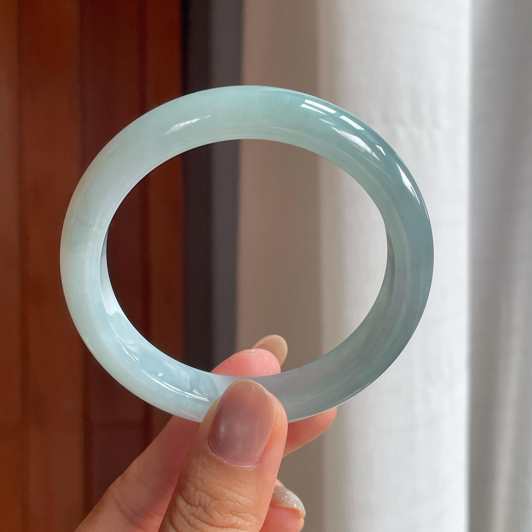 糯冰淡紫蓝底翡翠平安镯（58mm）（yc404830）