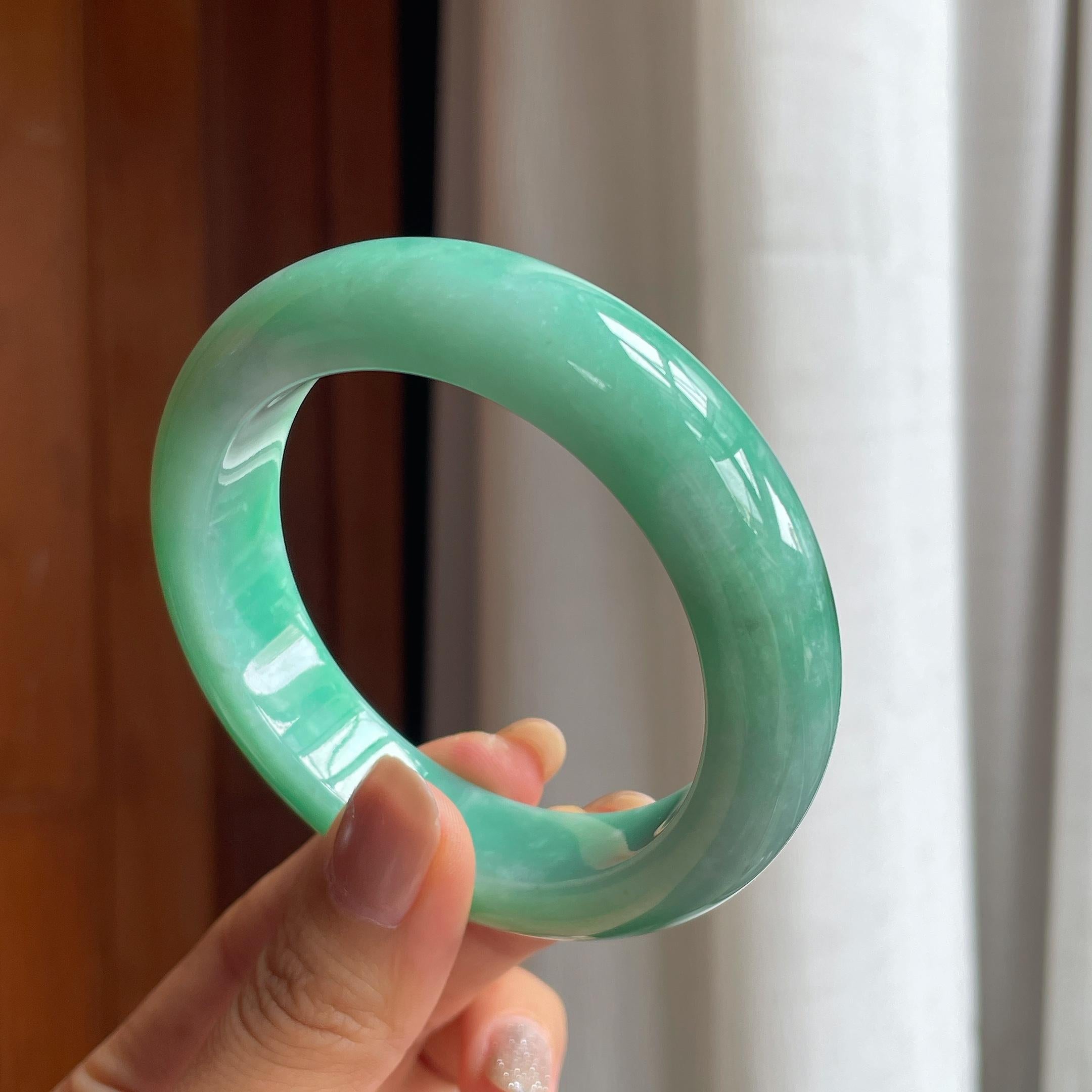 糯冰满绿翡翠平安镯（57.8mm）（yc411294）